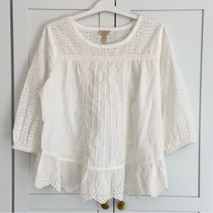 LOGO by Lori Goldstein White Eyelet Lace Peasant Top.  Size M.  NWOT
